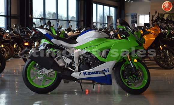 Acheter Neuf Moto Yamaha TMAX Noir à Laga, Lautem Acheter Neuf Moto Yamaha TMAX Noir à Laga, Lautem