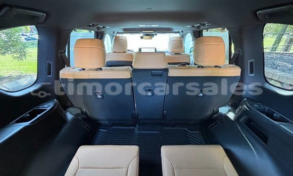 Buy Used Lexus LX White Car in Cailaco in Bobonaro Buy Used Lexus LX White Car in Cailaco in Bobonaro