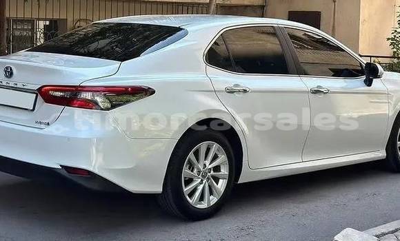 Buy Used Toyota Camry White Car in Dili in Dili Buy Used Toyota Camry White Car in Dili in Dili