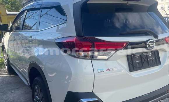 Buy Used Daihatsu Terios White Car in Dili in Dili Buy Used Daihatsu Terios White Car in Dili in Dili