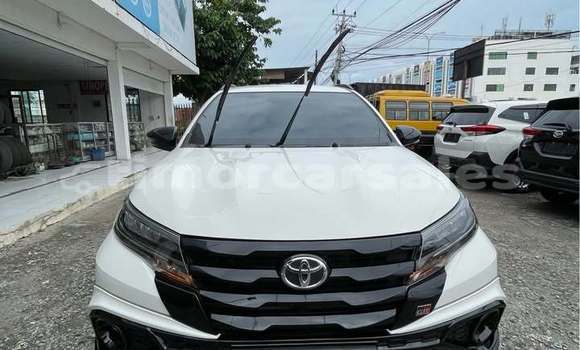Buy Used Toyota Rush White Car in Dili in Dili Buy Used Toyota Rush White Car in Dili in Dili