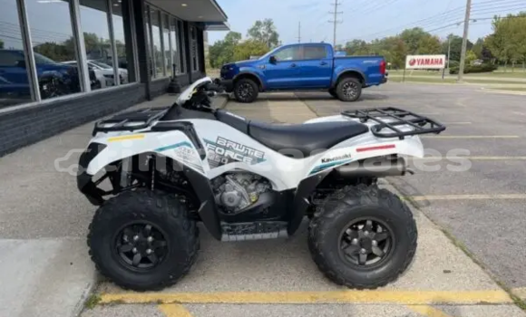 Buy New Kawasaki Brute Force White Bike in Auba in Bobonaro Buy New Kawasaki Brute Force White Bike in Auba in Bobonaro