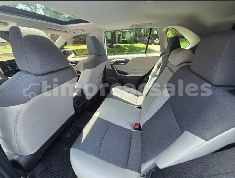 Big with watermark toyota rav4 bobonaro atabae 3643