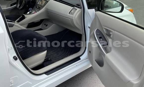Buy Used Toyota Prius White Car in Dili in Dili Buy Used Toyota Prius White Car in Dili in Dili