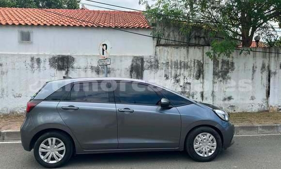 Buy Used Honda Fit Other Car in Dili in Dili Buy Used Honda Fit Other Car in Dili in Dili