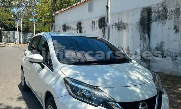 Buy Used Nissan Note White Car in Dili in Dili Buy Used Nissan Note White Car in Dili in Dili