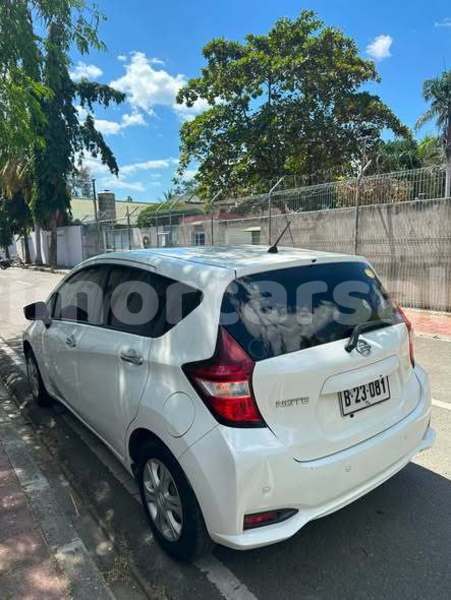 Big with watermark nissan note dili dili 3654