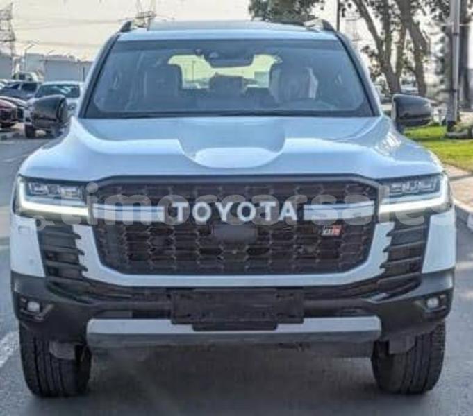 Big with watermark toyota land cruiser dili dili 3661