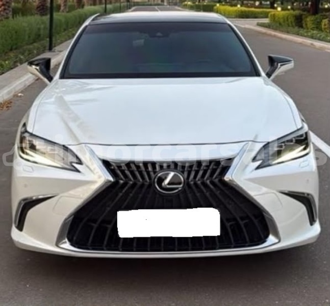 Big with watermark lexus es dili dili 3679