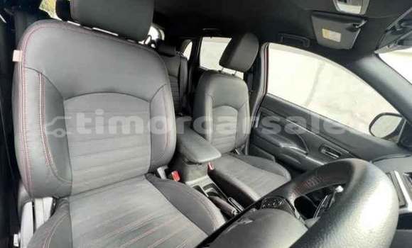Buy Used Mitsubishi Asx White Car in Dili in Dili Buy Used Mitsubishi Asx White Car in Dili in Dili