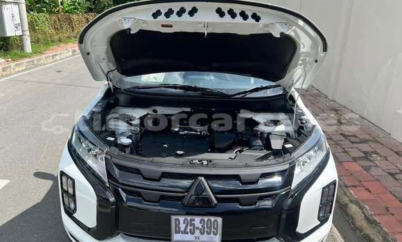 Buy Used Mitsubishi Asx White Car in Dili in Dili Buy Used Mitsubishi Asx White Car in Dili in Dili