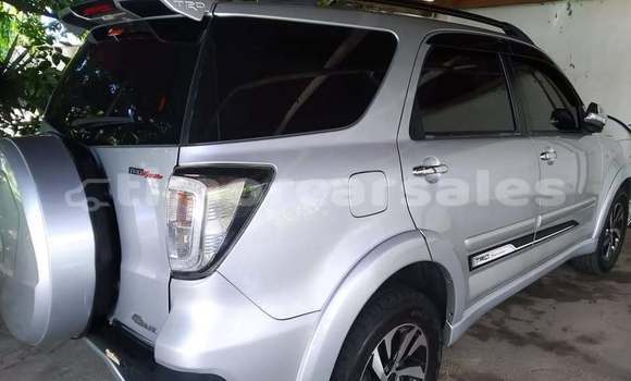 Buy Used Panoz Roadster White Car in Dili in Dili Buy Used Panoz Roadster White Car in Dili in Dili