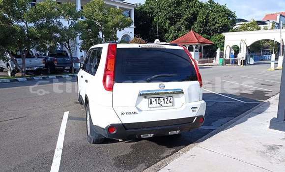 Buy Used Nissan X–Trail White Car in Dili in Dili Buy Used Nissan X–Trail White Car in Dili in Dili