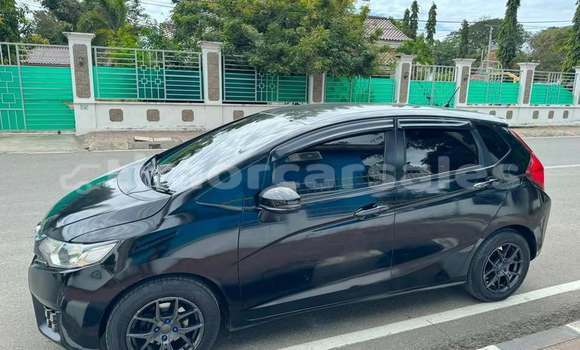 Buy Used Honda Fit Black Car in Dili in Dili Buy Used Honda Fit Black Car in Dili in Dili