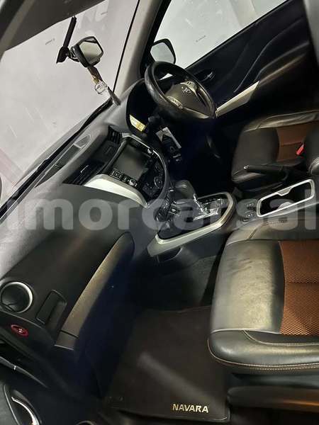 Big with watermark nissan navara dili dili 3701