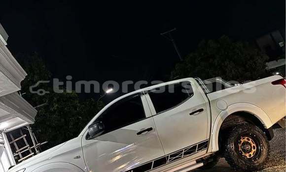 Buy Used Mitsubishi Triton White Car in Dili in Dili Buy Used Mitsubishi Triton White Car in Dili in Dili