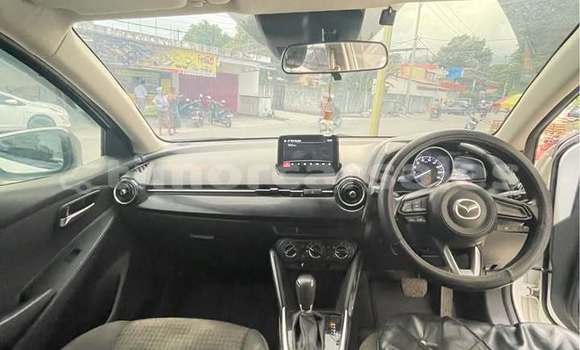Buy Used Mazda Demio White Car in Dili in Dili Buy Used Mazda Demio White Car in Dili in Dili