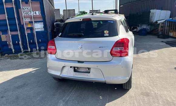 Buy Used Suzuki Swift White Car in Dili in Dili Buy Used Suzuki Swift White Car in Dili in Dili