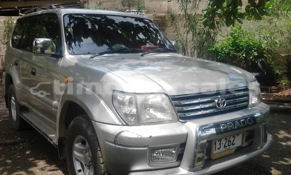 Acheter Occasion Voiture Toyota Land Cruiser Prado Gris à Dili, Dili Acheter Occasion Voiture Toyota Land Cruiser Prado Gris à Dili, Dili