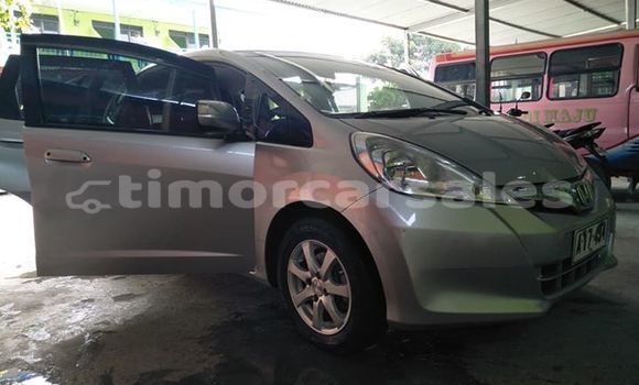 Buy Used Honda Fit Silver Car in Dili in Dili Buy Used Honda Fit Silver Car in Dili in Dili