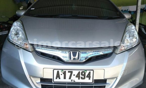 Buy Used Honda Fit Silver Car in Dili in Dili Buy Used Honda Fit Silver Car in Dili in Dili