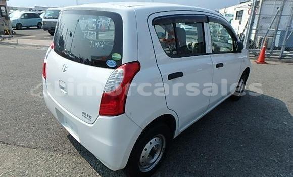 Buy Used Suzuki Alto White Car in Dili in Dili Buy Used Suzuki Alto White Car in Dili in Dili