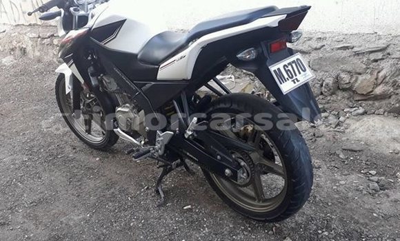 Buy Import Yamaha Vixion Other Bike in Dili in Dili Buy Import Yamaha Vixion Other Bike in Dili in Dili