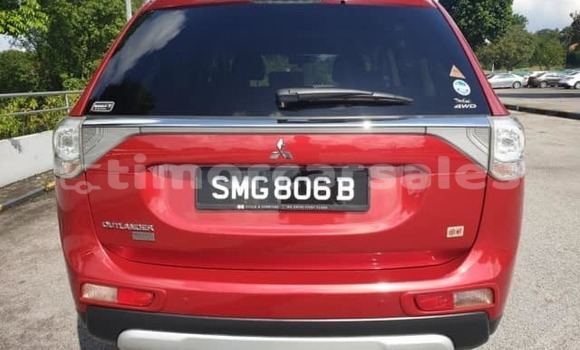 Buy Used Mitsubishi Outlander Red Car in Dili in Dili Buy Used Mitsubishi Outlander Red Car in Dili in Dili