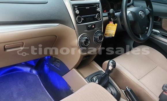 Acheter Occasion Voiture Toyota Avanza Blanc à Dili, Dili Acheter Occasion Voiture Toyota Avanza Blanc à Dili, Dili
