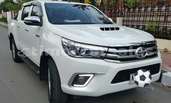 Buy Used Toyota Hilux White Car in Dili in Dili Buy Used Toyota Hilux White Car in Dili in Dili