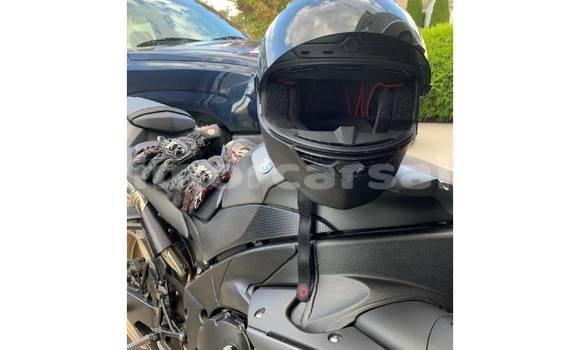 Buy Used Yamaha R1 Beige Bike in Dili in Dili Buy Used Yamaha R1 Beige Bike in Dili in Dili