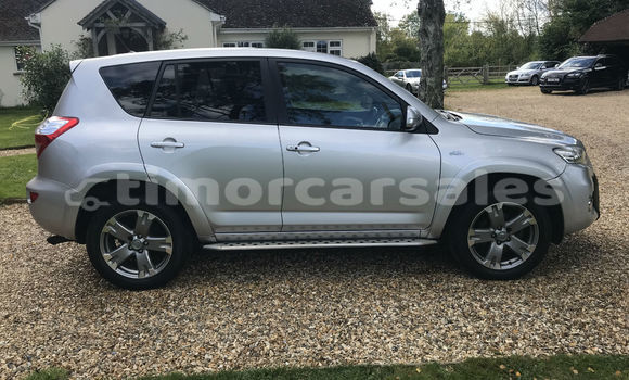 Buy Used Toyota RAV4 Beige Car in Dili in Dili Buy Used Toyota RAV4 Beige Car in Dili in Dili