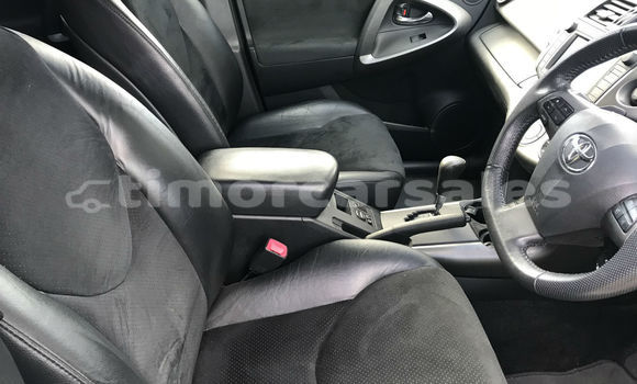 Buy Used Toyota RAV4 Beige Car in Dili in Dili Buy Used Toyota RAV4 Beige Car in Dili in Dili