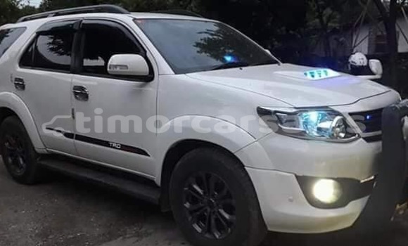 Buy Used Toyota Fortuner White Car in Dili in Dili Buy Used Toyota Fortuner White Car in Dili in Dili