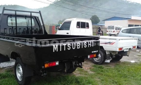 Buy Used Mitsubishi L300 Black Car in Dili in Dili Buy Used Mitsubishi L300 Black Car in Dili in Dili