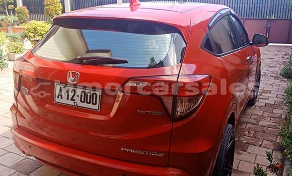 Buy Used Honda Hr–v Red Car in Dili in Dili Buy Used Honda Hr–v Red Car in Dili in Dili