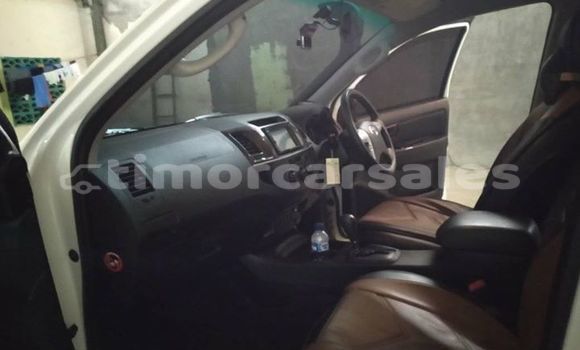 Buy Used Toyota Hilux White Car in Dili in Dili Buy Used Toyota Hilux White Car in Dili in Dili