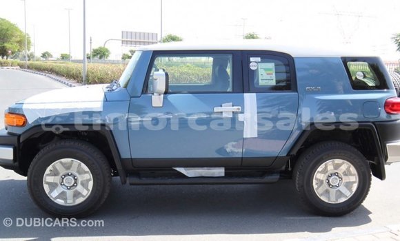 Buy Import Toyota FJ Cruiser Blue Car in Import - Dubai in Aileu Buy Import Toyota FJ Cruiser Blue Car in Import - Dubai in Aileu