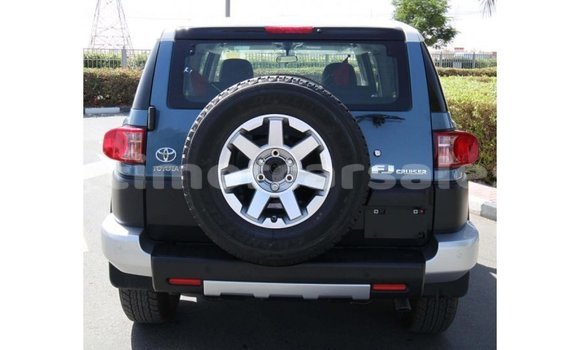 Buy Import Toyota FJ Cruiser Blue Car in Import - Dubai in Aileu Buy Import Toyota FJ Cruiser Blue Car in Import - Dubai in Aileu