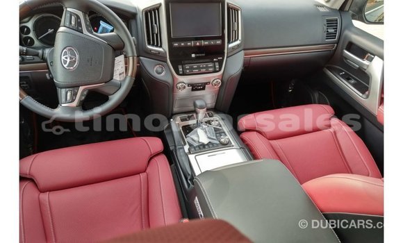 Buy Import Toyota Land Cruiser Black Car in Import - Dubai in Aileu Buy Import Toyota Land Cruiser Black Car in Import - Dubai in Aileu