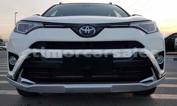 Buy Import Toyota RAV4 White Car in Import - Dubai in Aileu Buy Import Toyota RAV4 White Car in Import - Dubai in Aileu