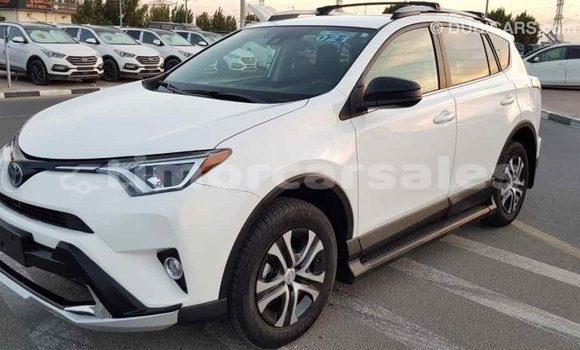 Buy Import Toyota RAV4 White Car in Import - Dubai in Aileu Buy Import Toyota RAV4 White Car in Import - Dubai in Aileu