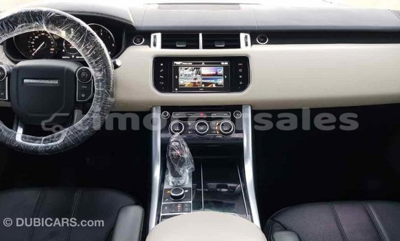 Buy Import Land Rover Range Rover White Car in Import - Dubai in Aileu Buy Import Land Rover Range Rover White Car in Import - Dubai in Aileu