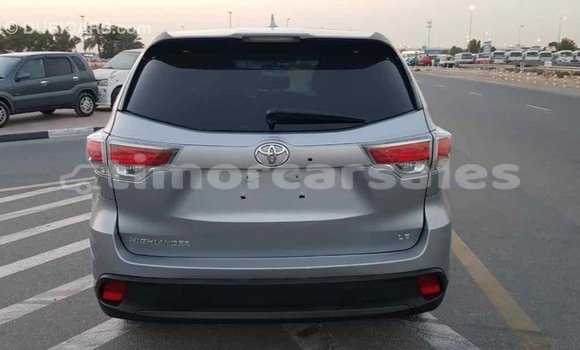 Buy Import Toyota Highlander Other Car in Import - Dubai in Aileu Buy Import Toyota Highlander Other Car in Import - Dubai in Aileu