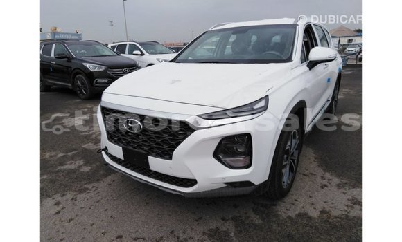 Buy Import Hyundai Santa Fe White Car in Import - Dubai in Aileu Buy Import Hyundai Santa Fe White Car in Import - Dubai in Aileu