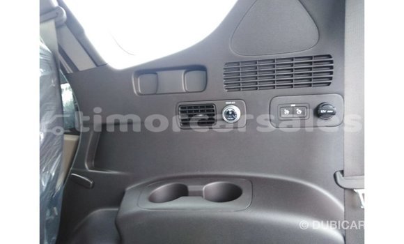 Buy Import Hyundai Santa Fe White Car in Import - Dubai in Aileu Buy Import Hyundai Santa Fe White Car in Import - Dubai in Aileu