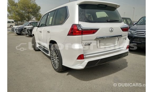 Buy Import Lexus LX White Car in Import - Dubai in Aileu Buy Import Lexus LX White Car in Import - Dubai in Aileu
