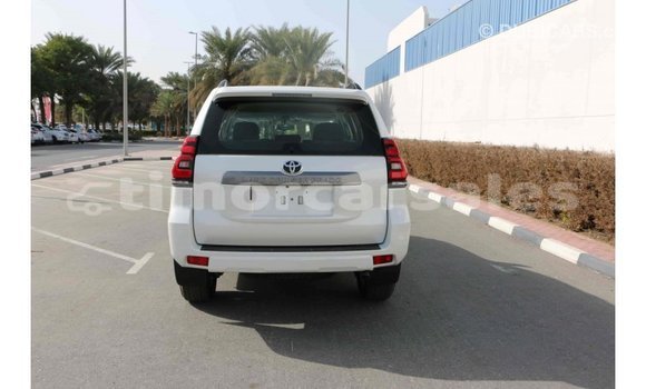 Buy Import Toyota Prado White Car in Import - Dubai in Aileu Buy Import Toyota Prado White Car in Import - Dubai in Aileu