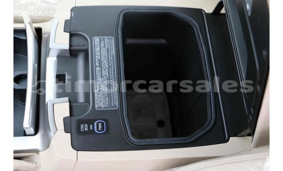 Buy Import Toyota Land Cruiser Black Car in Import - Dubai in Aileu Buy Import Toyota Land Cruiser Black Car in Import - Dubai in Aileu