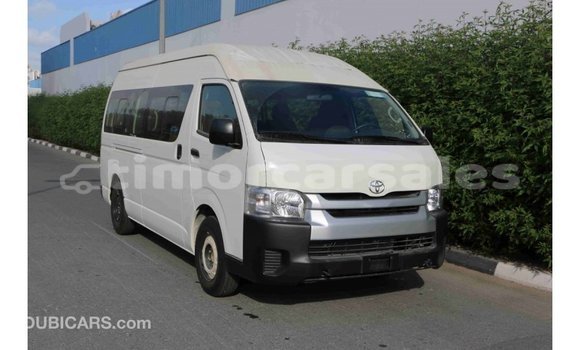 Buy Import Toyota Hiace White Car in Import - Dubai in Aileu Buy Import Toyota Hiace White Car in Import - Dubai in Aileu